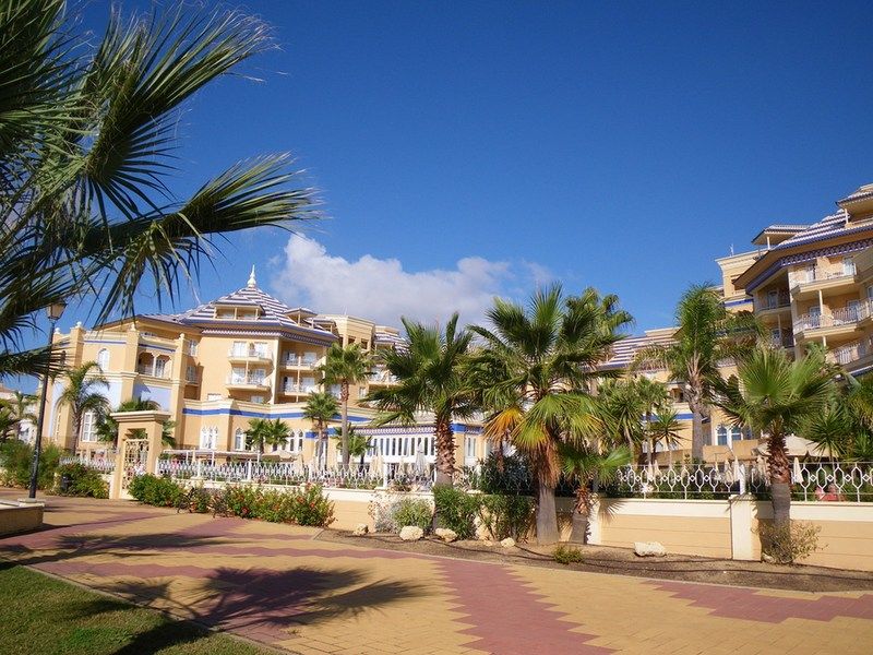 Leo Jardines De Isla Canela Exterior foto
